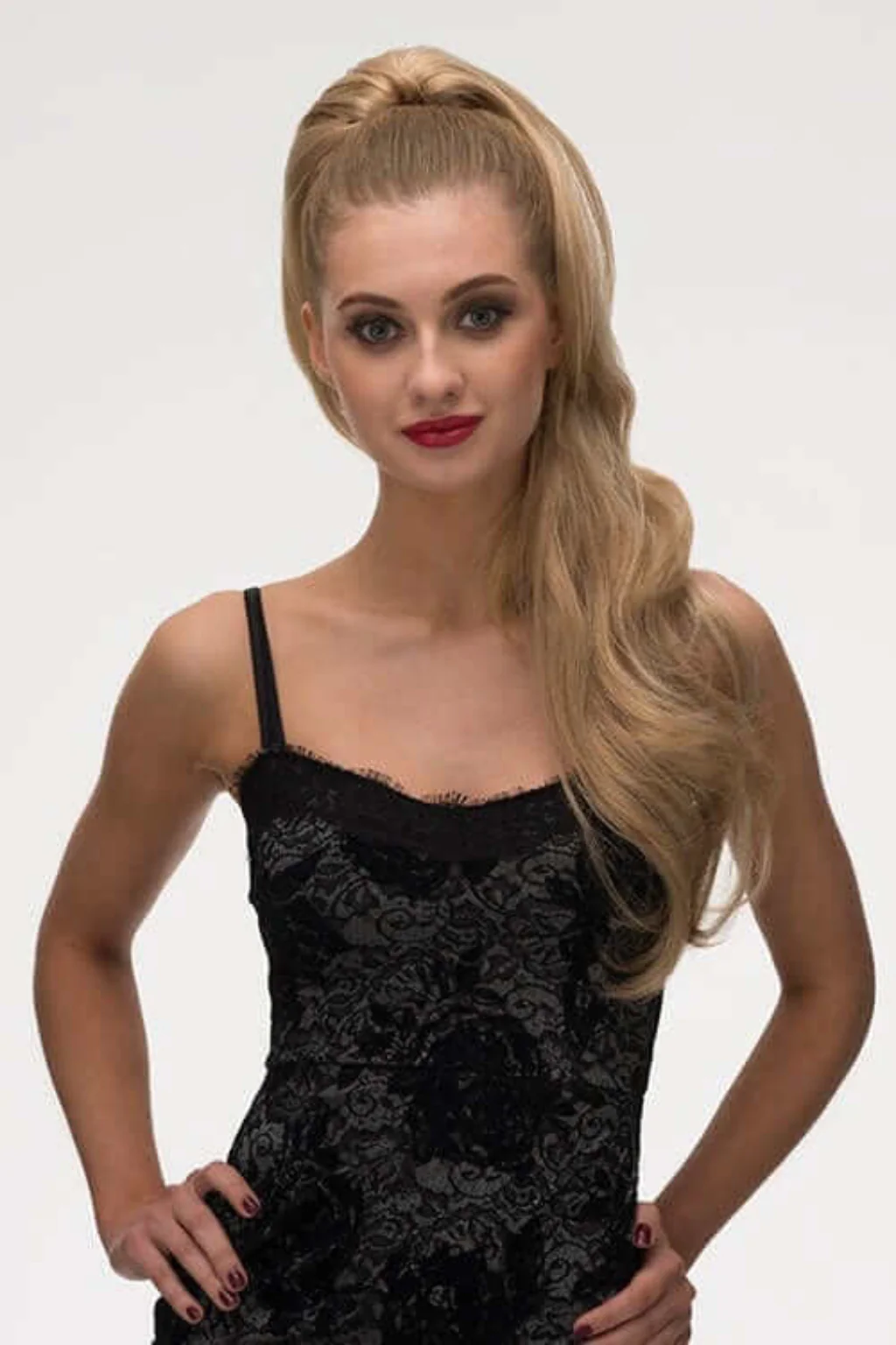 Clip-in ponytail hairpiece extension: Olivia - Image 28